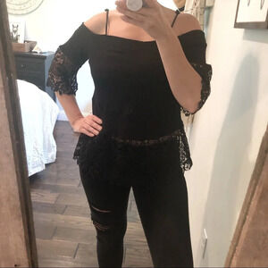 JENNERATION Small Black boho lacy blouse